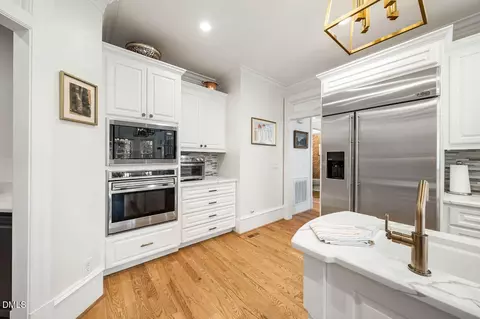 Kitchen - 1 Tin Barn Pl, Durham, NC 27705 photo 3 of 4