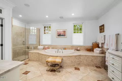 Bath - 1 Tin Barn Pl, Durham, NC 27705 photo 1 of 6