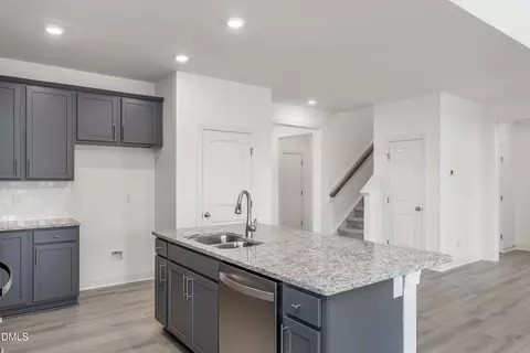 Entry Way - 244 Black Forest Pointe Trl, Benson, NC 27504 photo 2 of 3