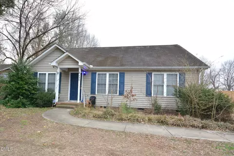 435 Shoffner St, Graham, NC 27253