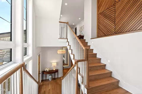 Entry Way - 1614 Carson St, Raleigh, NC 27608 photo 8 of 14