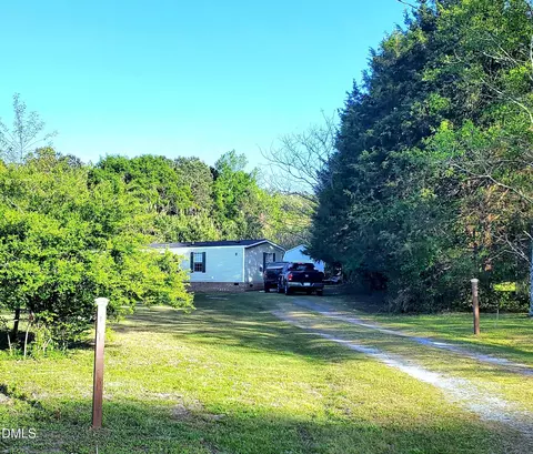 52 Go Cart Rd, Four Oaks, NC 27524
