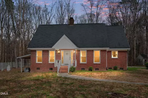 9205 Tree Meadow Ln, Raleigh, NC 27603