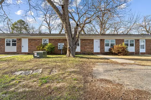 1218 Southwood Drive Apt 1218 1220 1222 1224 Dr #1218, 1220, 1222, 1224, Fayetteville, NC 28304