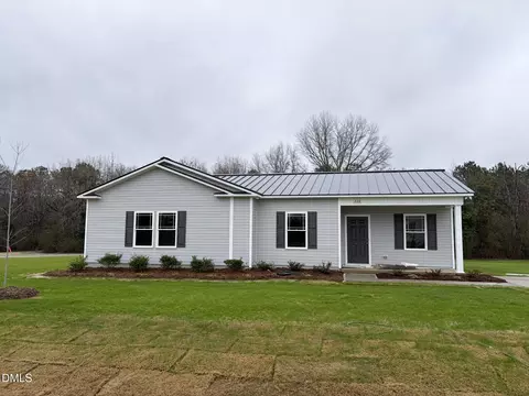 228 Jacobs Ridge Dr, Four Oaks, NC 27524