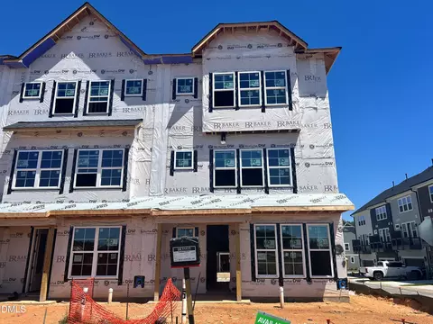 3010 White Rail Dr, Fuquay Varina, NC 27526