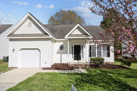 616 Hanska Way, Raleigh, NC 27610