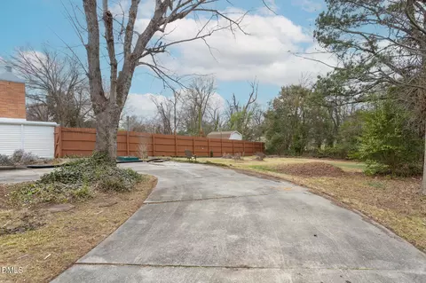 218 Rolling Rd, Burlington, NC 27217 photo 28