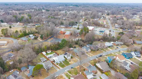 218 Rolling Rd, Burlington, NC 27217 photo 38