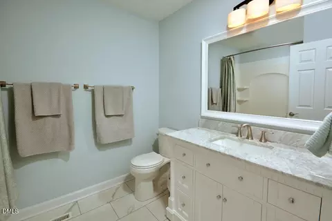 Bath - 313 Andover Rd, Durham, NC 27712 photo 2 of 4