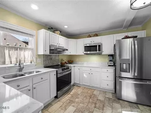 1129 Melrose St, Winston Salem, NC 27103