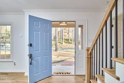 Entry Way - 4 Harvey Pl, Durham, NC 27705 photo 4 of 8