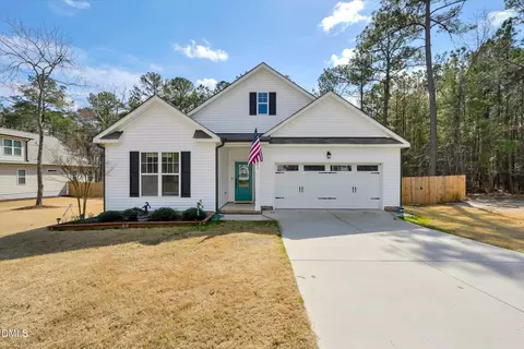 501 Whistle Post Dr, Selma, NC 27576