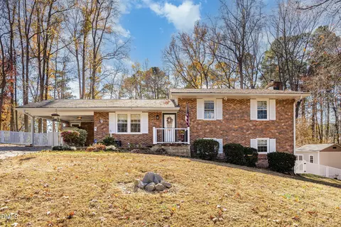 103 Dianne St, Knightdale, NC 27545