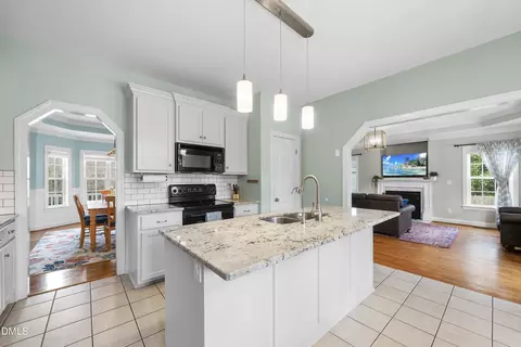Kitchen - 313 Belve Dr, Garner, NC 27529 photo 4 of 4