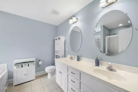 Bath - 313 Belve Dr, Garner, NC 27529 photo 2 of 5