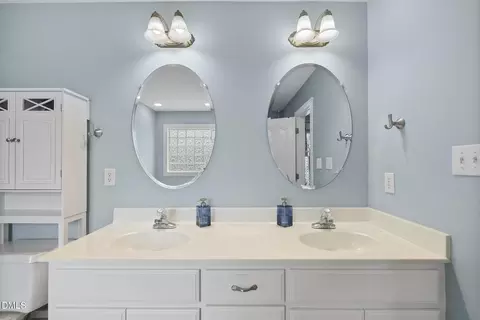 Bath - 313 Belve Dr, Garner, NC 27529 photo 3 of 5