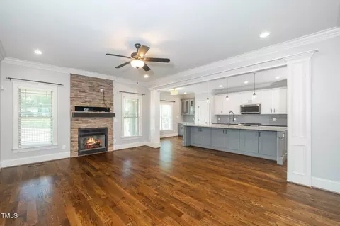 Living - 6737 Dwight Rowland Rd, Willow Spring, NC 27592 photo 3 of 3