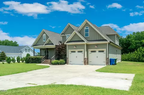 Exterior - 6737 Dwight Rowland Rd, Willow Spring, NC 27592 photo 3 of 13