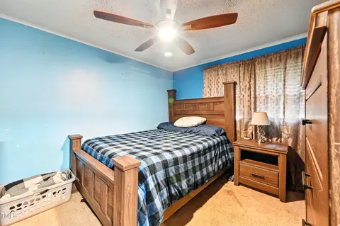 Bedroom - 212 Hemlock Dr, Durham, NC 27705 photo 1 of 3