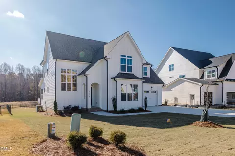 2312 Hilltop Bluffs Ct #LOT 6, Fuquay Varina, NC 27526