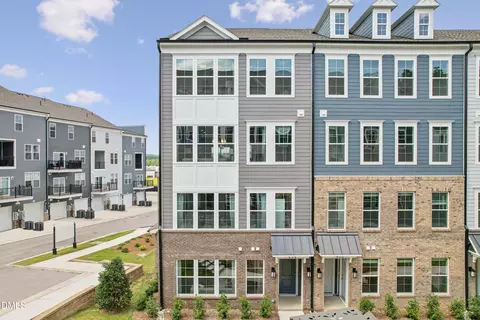 426 Gaston Park Ln # 200, Wake Forest, NC 27587