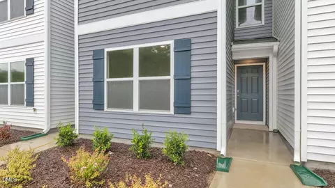 101 Holmes Corner Dr, Smithfield, NC 27577 photo 3