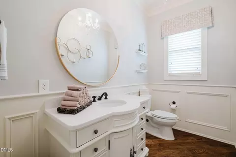 Bath - 3604 Nightfall Ct, Raleigh, NC 27607 photo 1 of 8