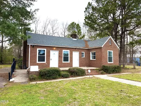 4408 Lee St, Ayden, NC 28513