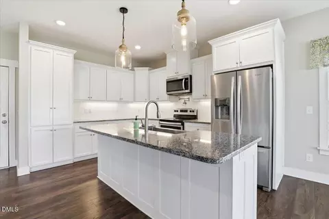Kitchen - 2249 Brogden Rd, Smithfield, NC 27577 photo 4 of 6
