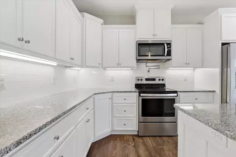 Kitchen - 2249 Brogden Rd, Smithfield, NC 27577 photo 6 of 6