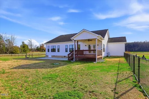 Exterior - 2249 Brogden Rd, Smithfield, NC 27577 photo 2 of 3