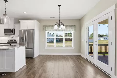 Dining - 2249 Brogden Rd, Smithfield, NC 27577 photo 1 of 1