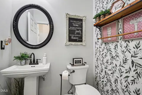 Bath - 808 Trinity Park Dr, Wake Forest, NC 27587 photo 1 of 4