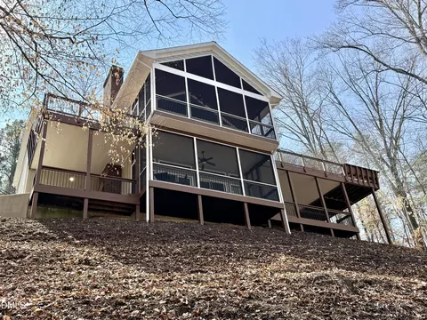 250 Bunny Rabbit Rd, Leasburg, NC 27291