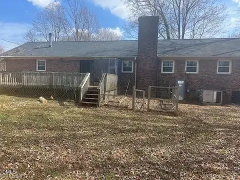 2914 Anita Ct, Burlington, NC 27215