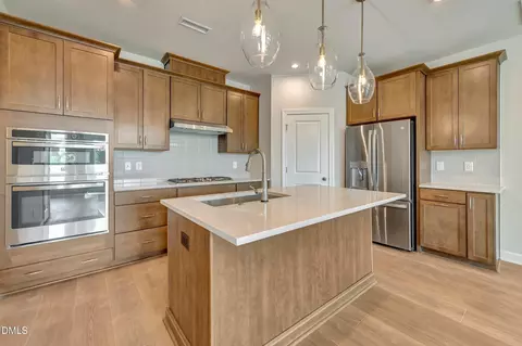 143 Parkland Dr, Pittsboro, NC 27312