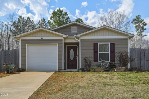 5619 Waxwing Dr, Snow Camp, NC 27349