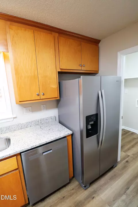Kitchen - 55 Edward Ct, Willow Spring, NC 27592 photo 2 of 2