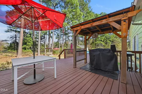 Exterior - 123 Montclair Cir, Durham, NC 27713 photo 6 of 8