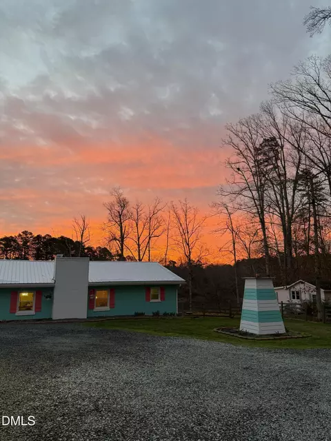 3190 Calley Dr, Bullock, NC 27507