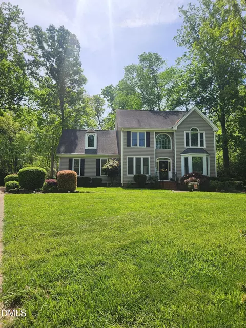 3505 Creekwood Bluffs Ct, Apex, NC 27539