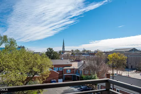 140 W Franklin St UNIT 415, Chapel Hill, NC 27516