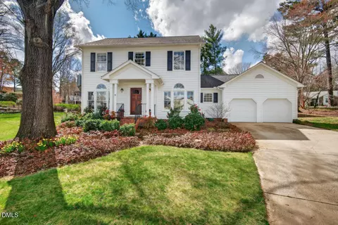 109 S Drawbridge Ln, Cary, NC 27513