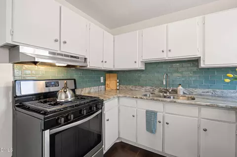 Kitchen - 825 Waring St, Durham, NC 27704 photo 2 of 2