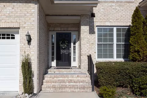 306 Valleyshire Rd, Durham, NC 27707 photo 2