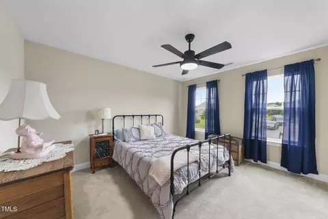Bedroom - 728 Spruce Meadows Ln, Willow Spring, NC 27592 photo 2 of 5