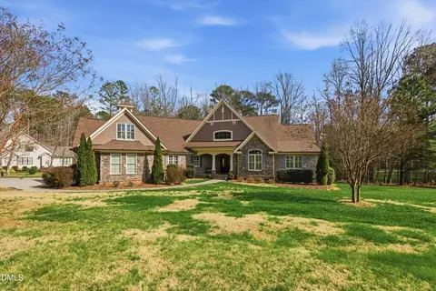 1106 Dovefield Ln, Youngsville, NC 27596