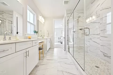 Bath - 1237 Remey Ave, Wake Forest, NC 27587 photo 3 of 5