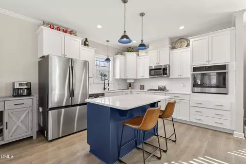 Kitchen - 16 Diamond Hill Cir, Garner, NC 27529 photo 1 of 5